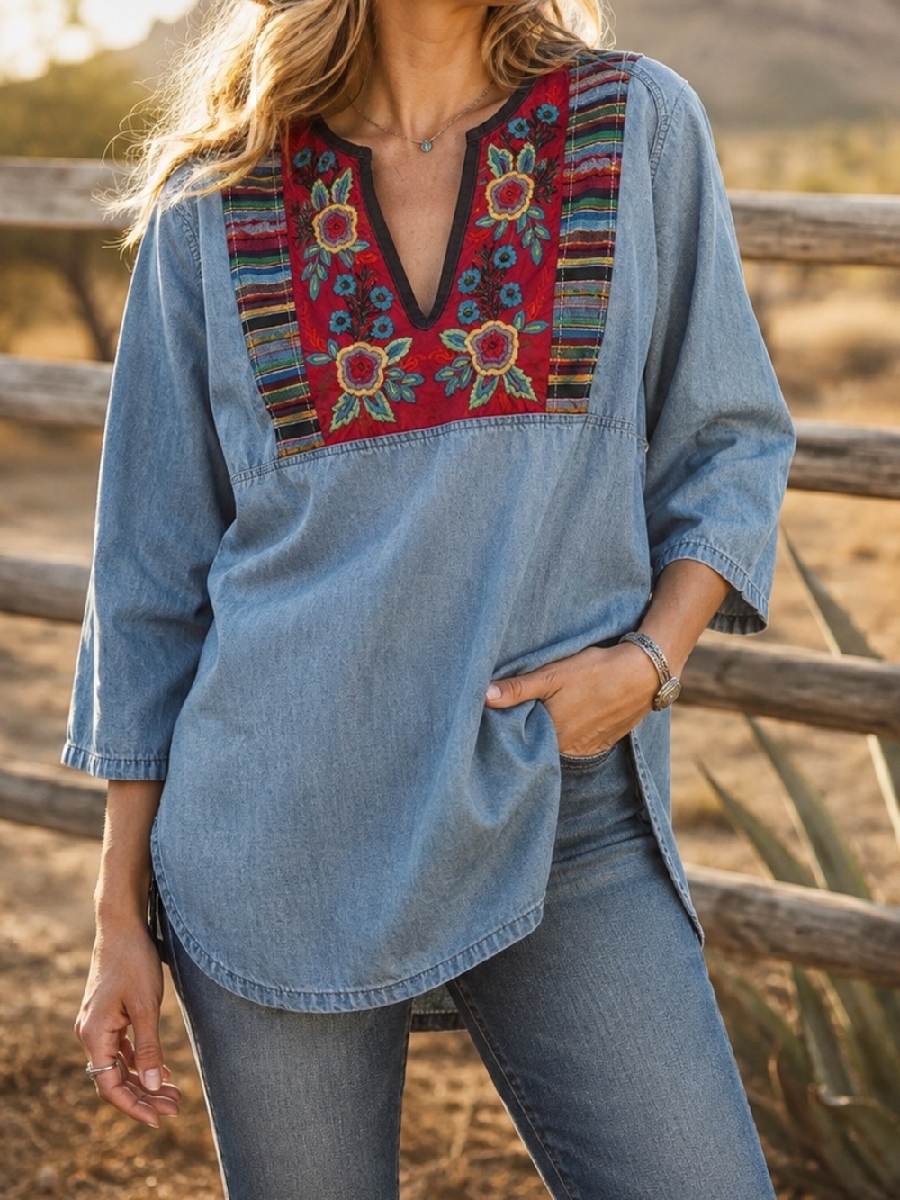 Double D Ranch Yoakum Texas Embroidered Chambray Western Boho Tunic Top Small